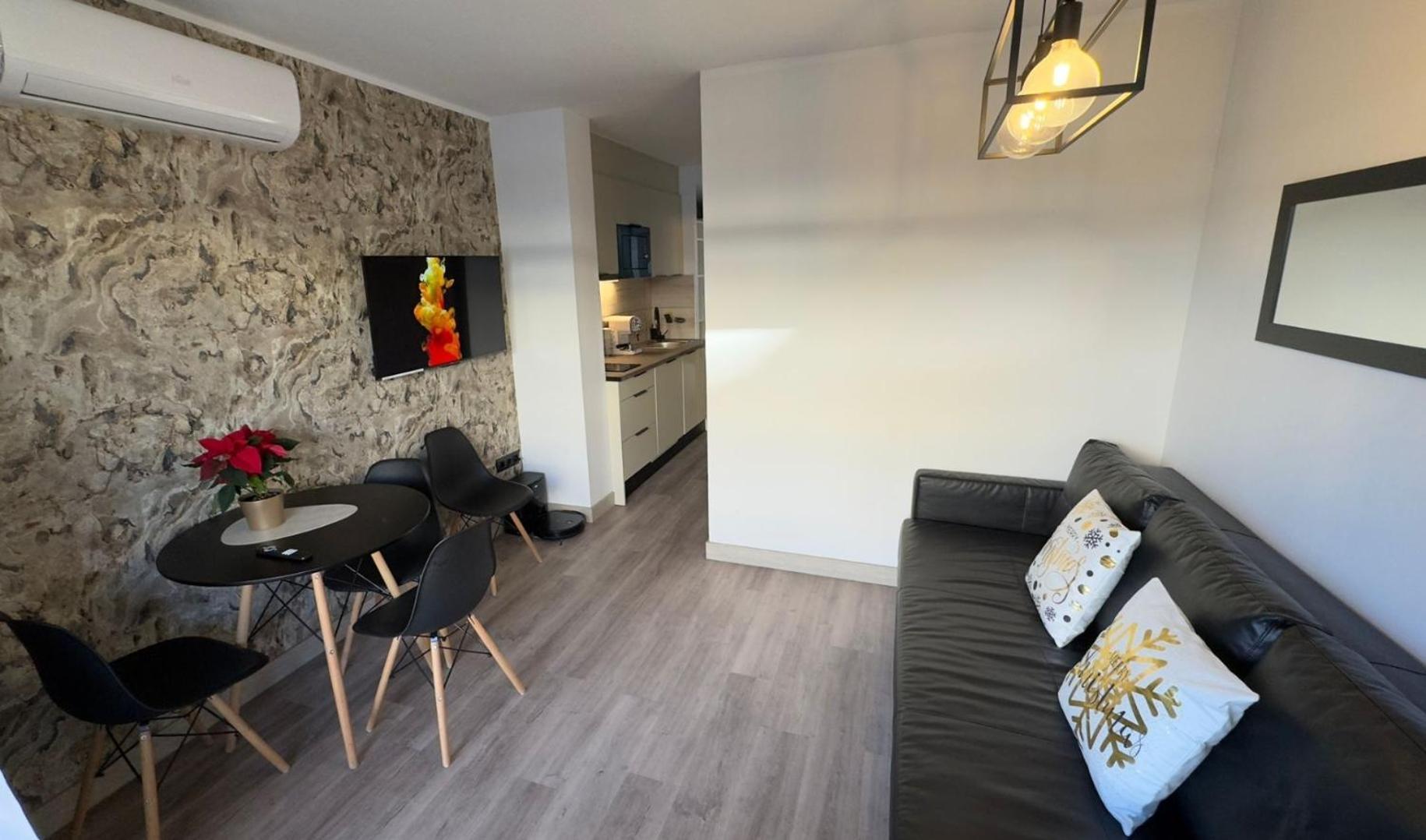 A Estrenar Preciosos Apartamentos Aparthotel Inter2, New Apartments Ln Aparthotel 12 Months Open! Self Check In! Reserva Garaje! Salou Bagian luar foto